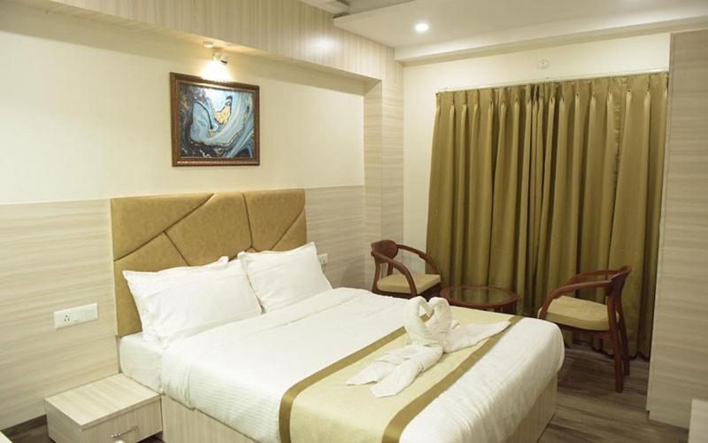 Hotel Royal City Siliguri Zewnętrze zdjęcie