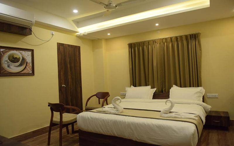 Hotel Royal City Siliguri Zewnętrze zdjęcie