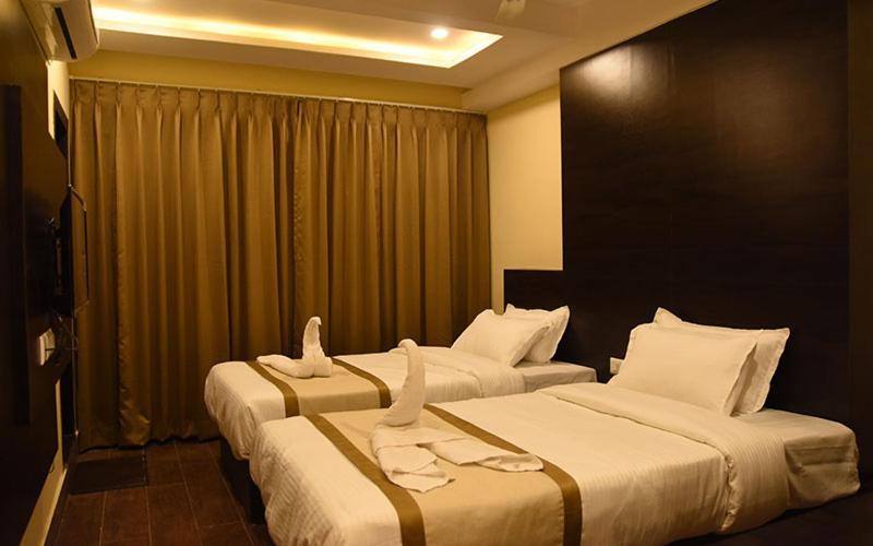 Hotel Royal City Siliguri Zewnętrze zdjęcie