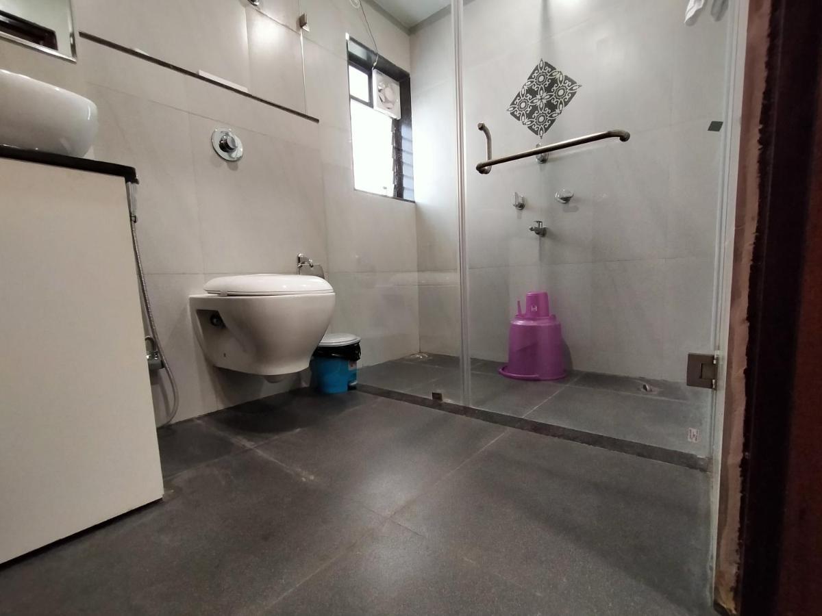 Hotel Royal City Siliguri Zewnętrze zdjęcie